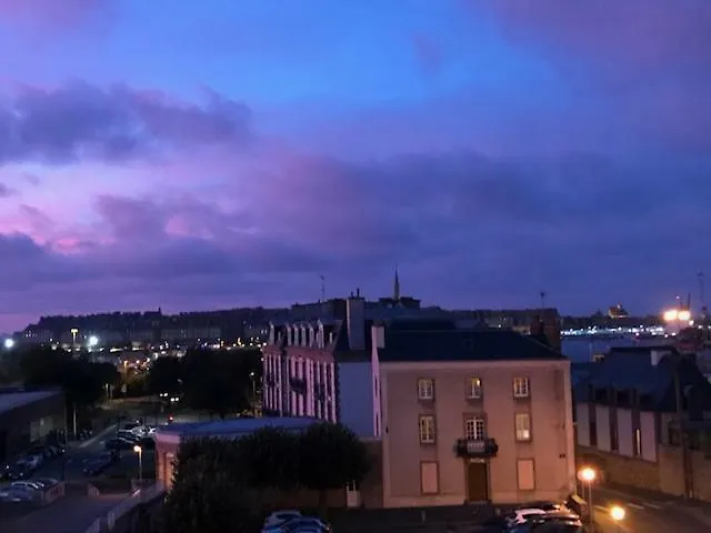 Apartment Bel Appartement Vue Mer Saint-Malo